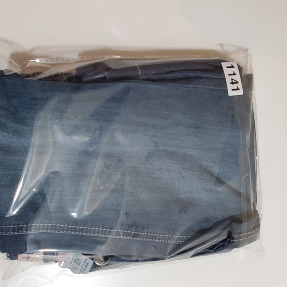 Freesthle boot cut ligh washed blue jeans size 9 - Picture 10 of 10